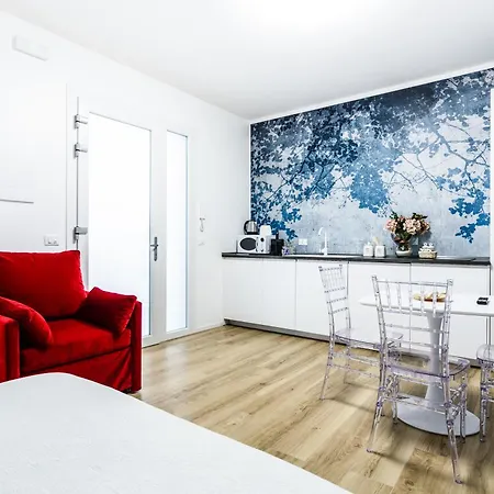 La Bella - In Blu Apartment *
